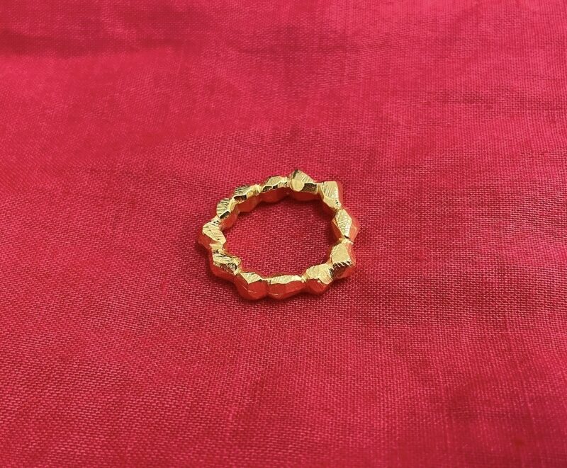 Anel Vai e Vem Latão